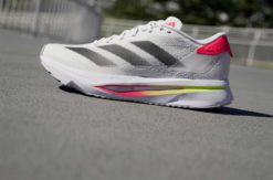 L’Adizero SL2 face à la Guide 17 : deux visions du running